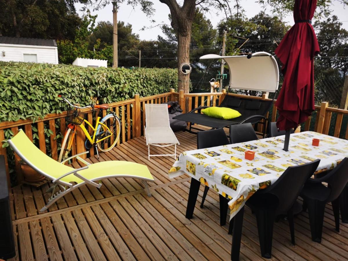 Mobil Home Neuf Camping L Ile Dor Plage St Raphael Avec Piscine Saint-Raphaël Eksteriør billede